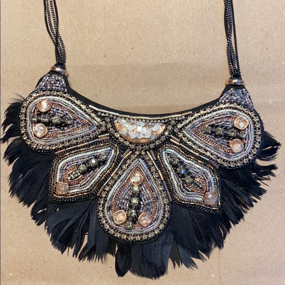 Stella and Dot Constantine feather necklace